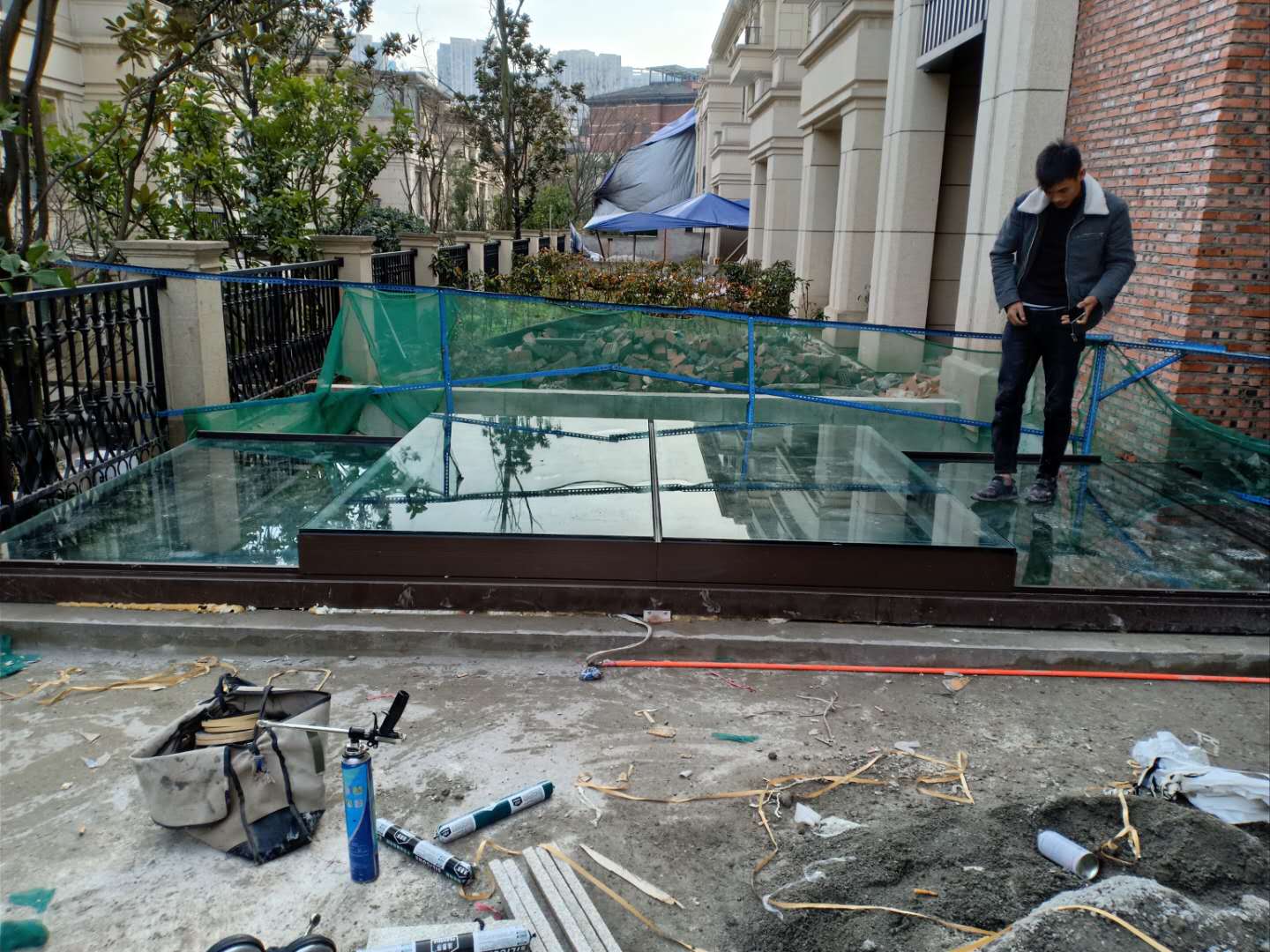 ����ƽ���촰�e���쾮